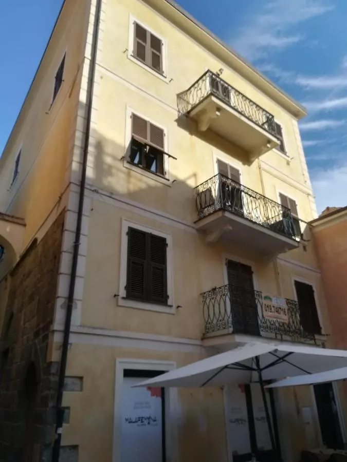La Casa Di Via Musso Apartment Noli